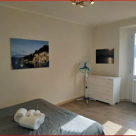 Center View, Apartment *