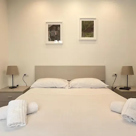Center View, Apartment *