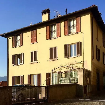 Appartement Near Lake, *